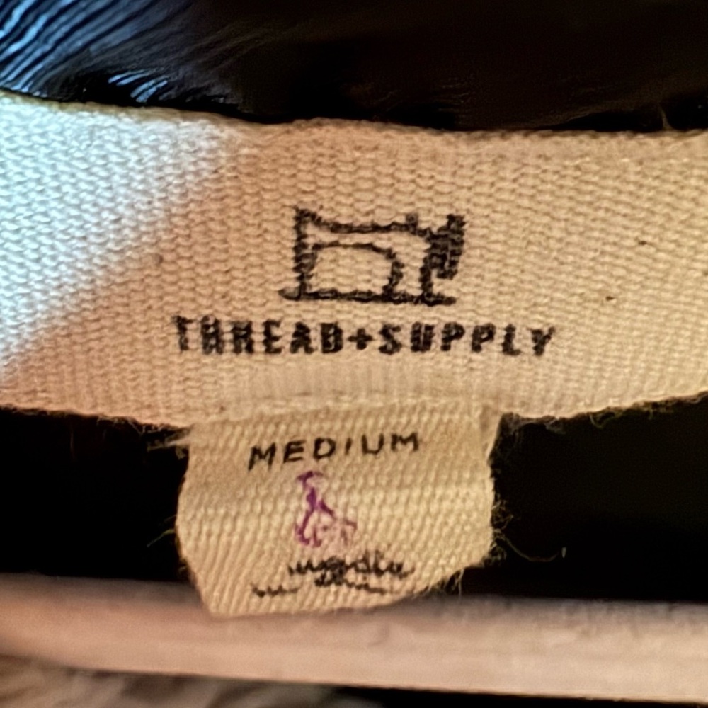 Thread & Supply Cream Teddy Jacket Black Trim Cozy Fleece Size Medium - Picture 2 of 8